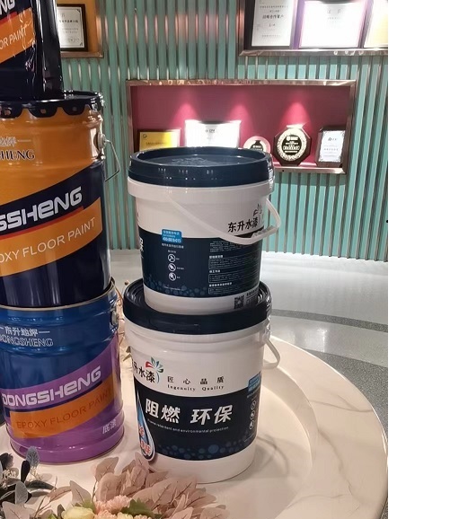 油漆涂料.jpg 油漆涂料.jpg